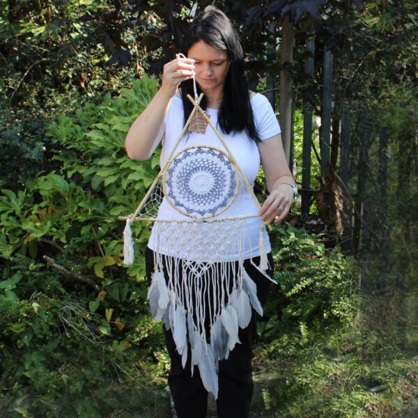 Atrapasueños Macramé Piramidal - Imagen 2