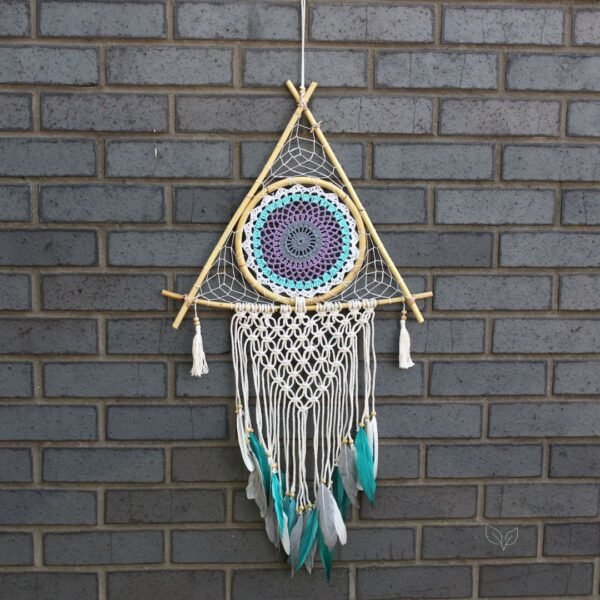 Atrapasueños-macrame-piramidal-turquesa-1